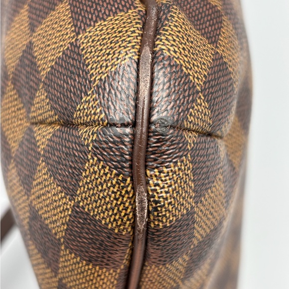 Louis Vuitton Bloomsbury PM ebene crossbody - Picture 5 of 10